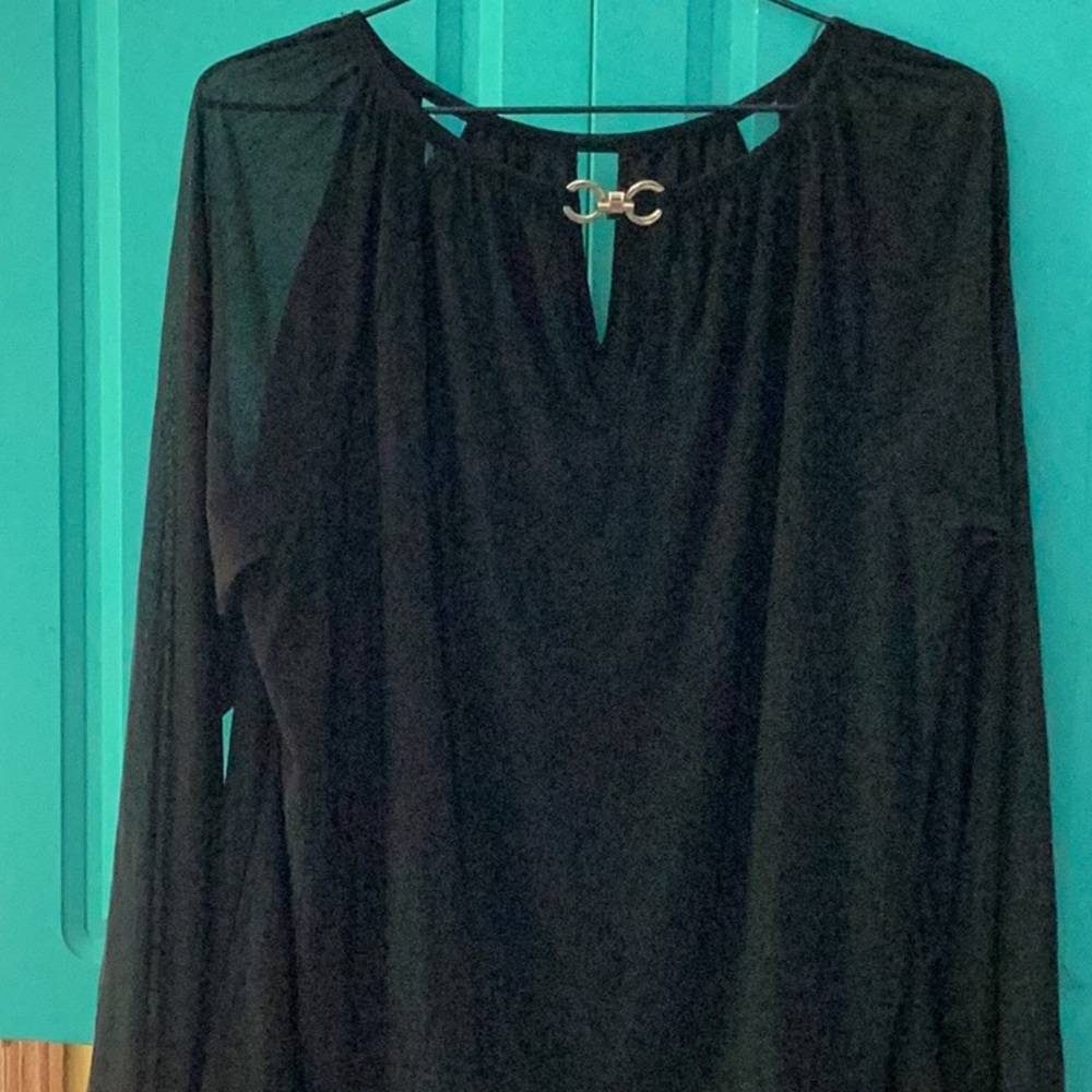 ⚜️ SIMPLY DIVINE BLACK BLOUSE w/GOLD HARDWARE @NECK IN BACK  NWOT Sz XL- 1X IMO